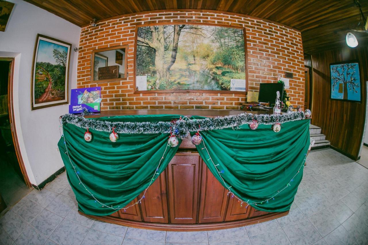 Hotel Tierra Colorada Пуерто Игуасу Екстериор снимка